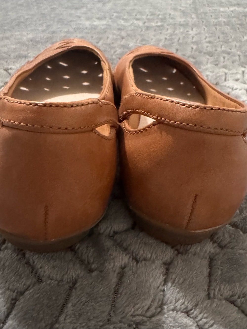 Clarks Collection Women's Tan Braided Slip-On Flats - Picture 5 of 10